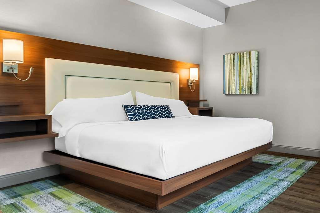 Best Western Plus Mont-Laurier Ruang foto