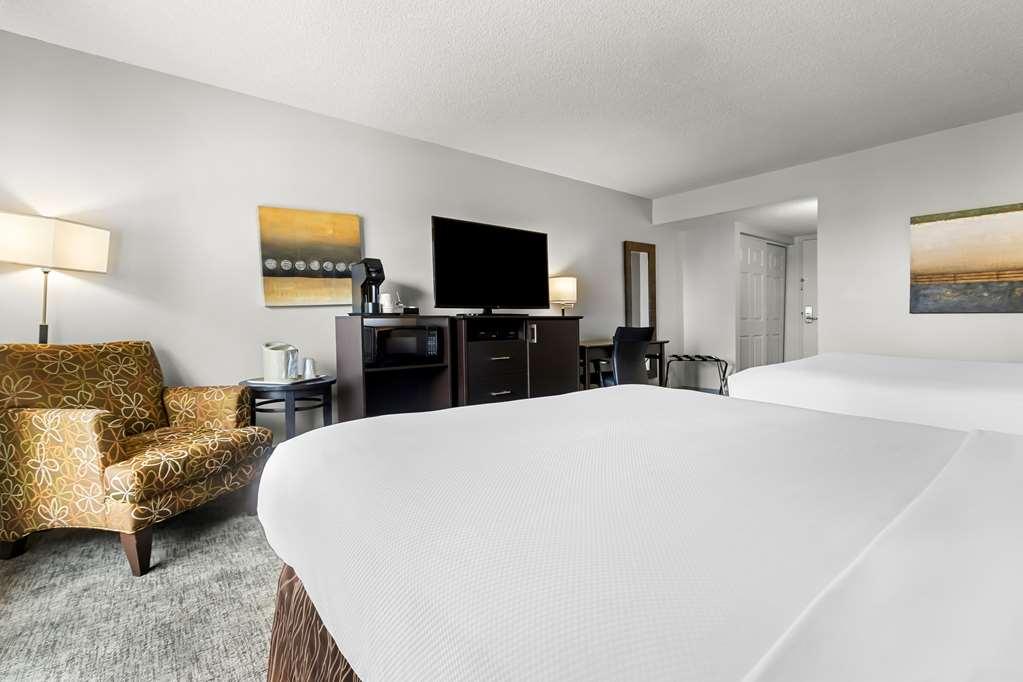 Best Western Plus Mont-Laurier Ruang foto