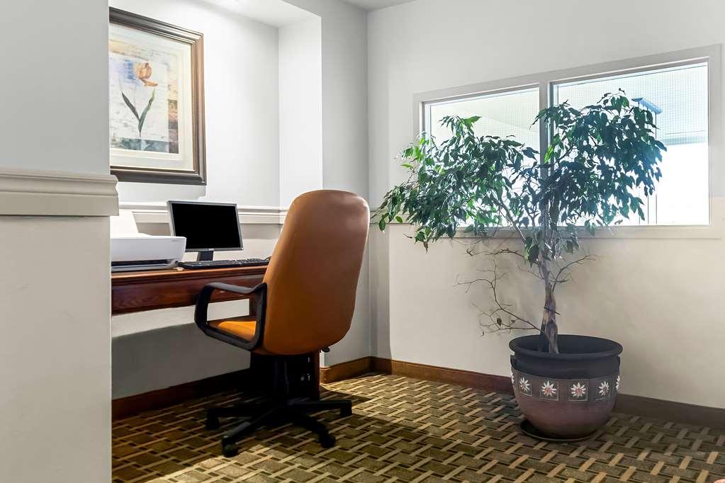 Best Western Plus Mont-Laurier Fasilitas foto