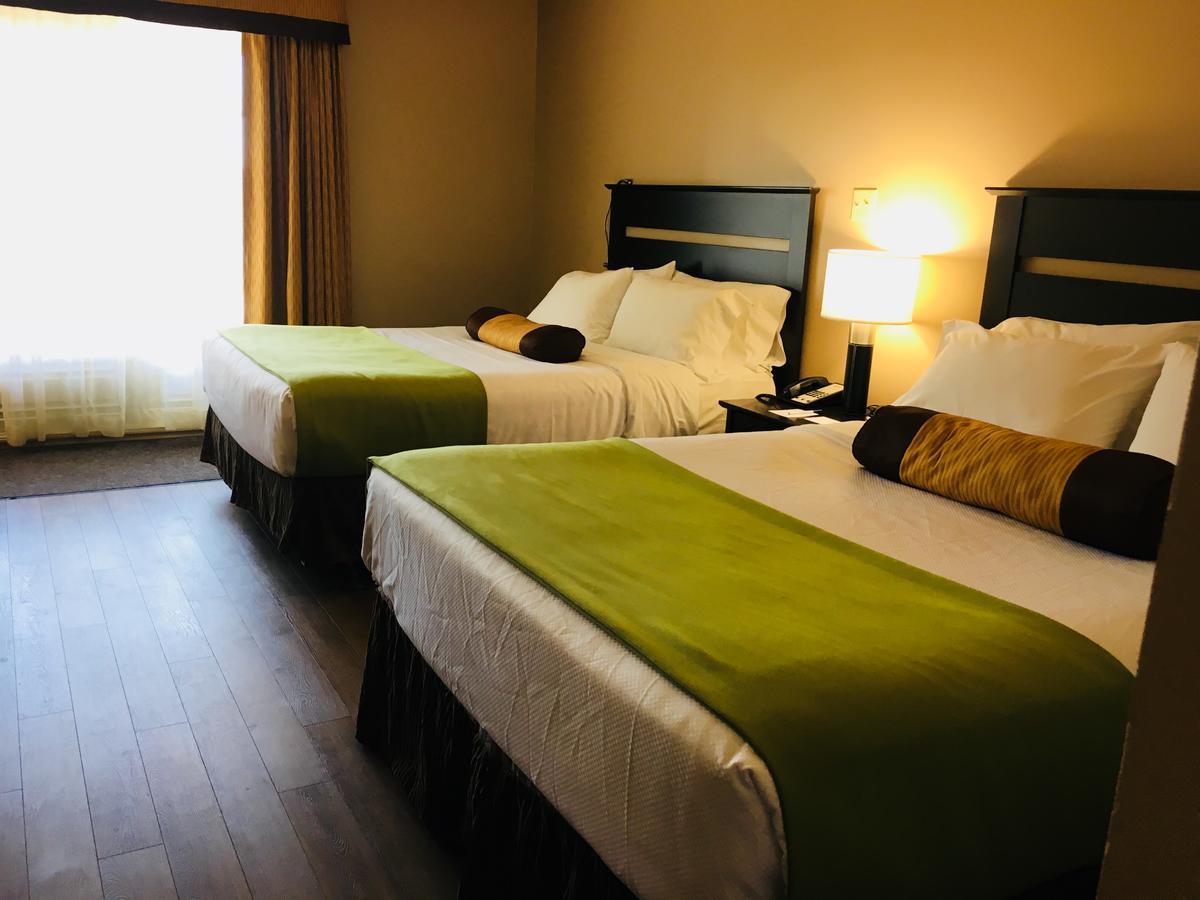 Best Western Plus Mont-Laurier Bagian luar foto